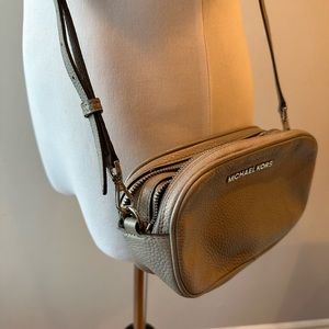 Michael Kors Fulton GRAY double zipper mini crossbody bag